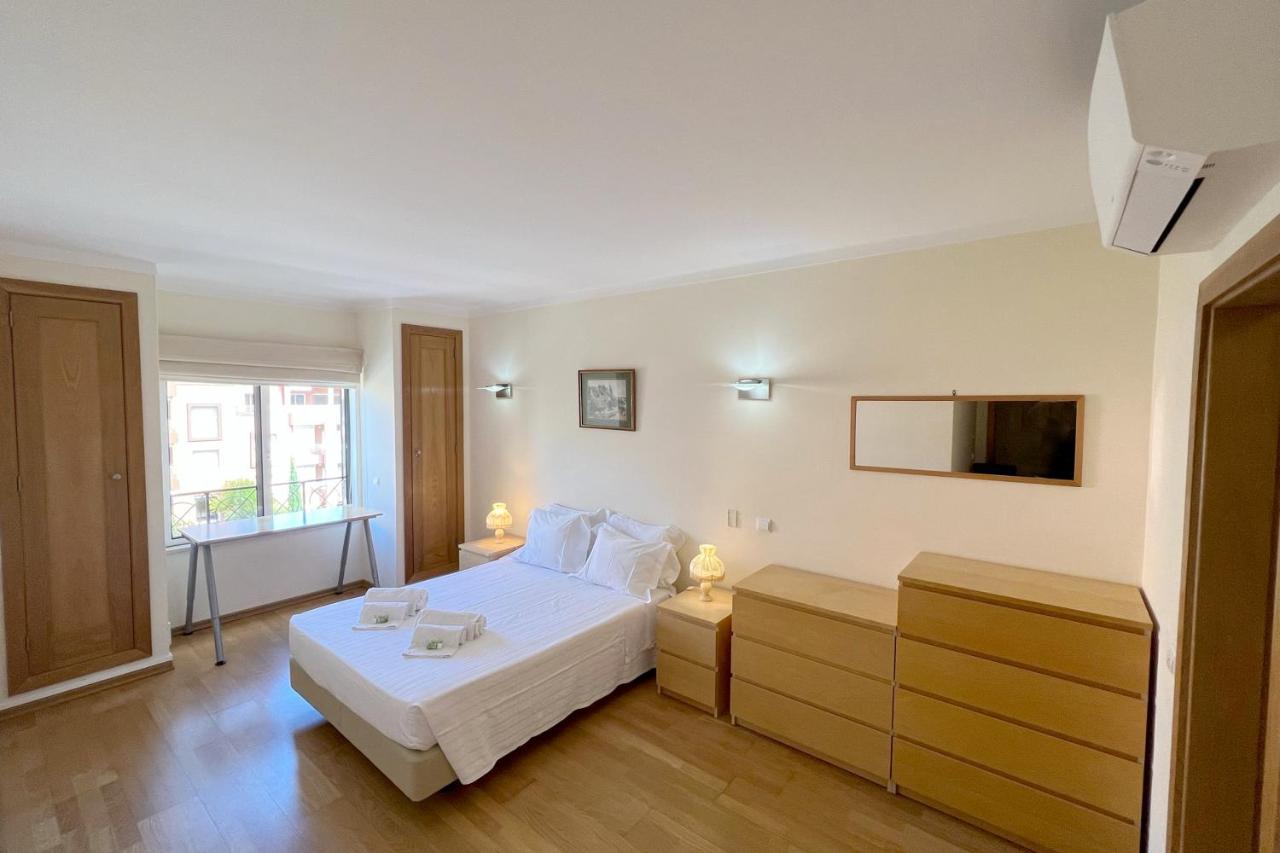 Apartment By The Beach With Parking And Wifi By Amcf Portimão Zewnętrze zdjęcie