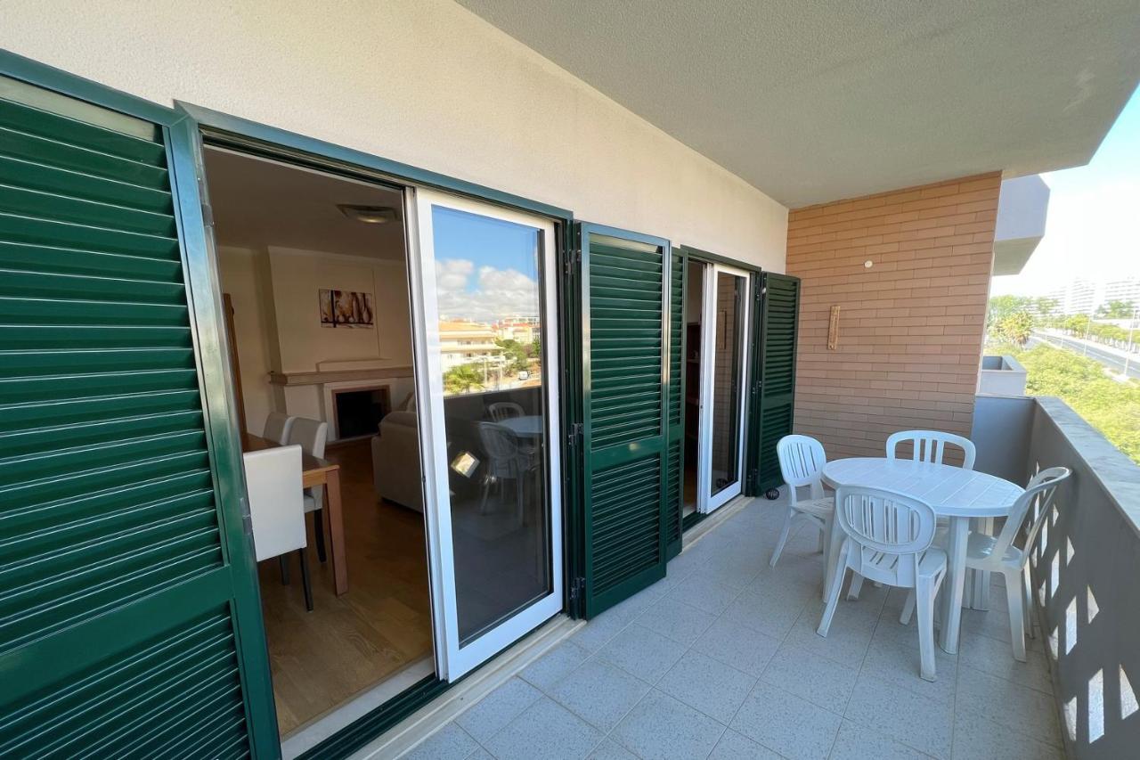 Apartment By The Beach With Parking And Wifi By Amcf Portimão Zewnętrze zdjęcie