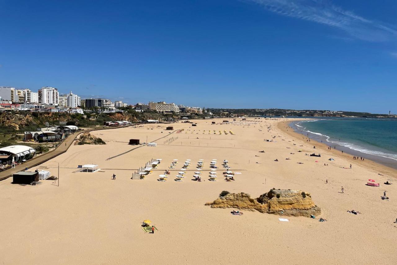 Apartment By The Beach With Parking And Wifi By Amcf Portimão Zewnętrze zdjęcie